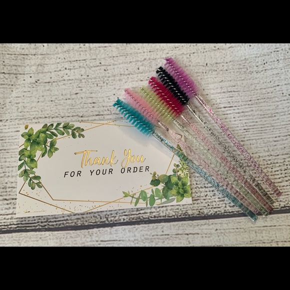 “Live A Little” || Lashful Lengths Luxury Mink Eyelashes - Picture 5 of 6